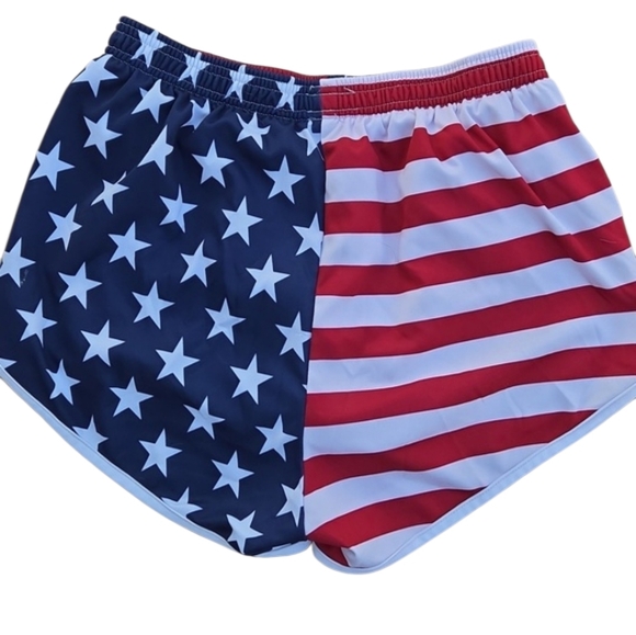 ❗️Final Price Drop❗️Soffe Women's Star and Stripe Athletic Shorts - Picture 3 of 10